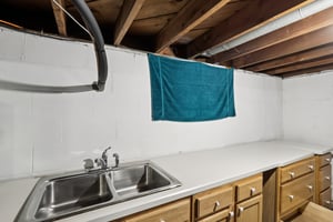 Avon Blvd-S2901-034.jpg