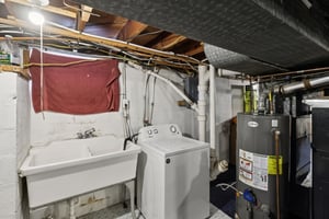 Avon Blvd-S2901-041.jpg