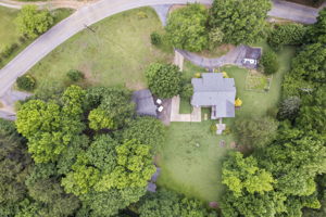 3033 State Park Rd, Greenville, SC 29609, USA Photo 25