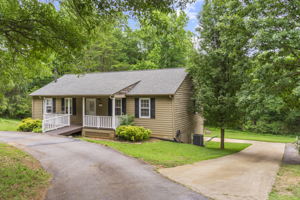 3033 State Park Rd, Greenville, SC 29609, USA Photo 24