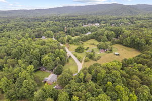 3033 State Park Rd, Greenville, SC 29609, USA Photo 29