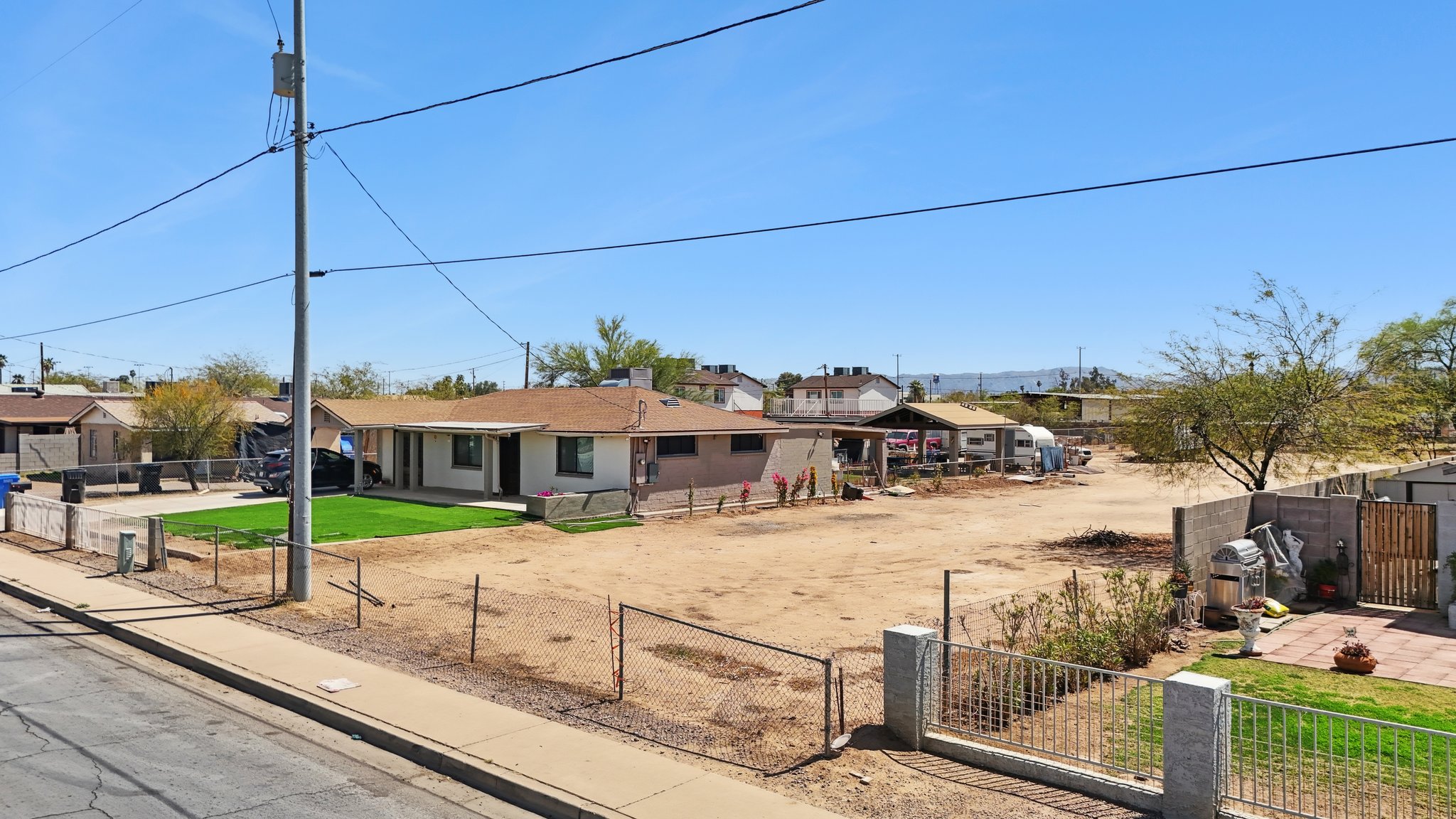 3033 W Fillmore St - 017.jpg