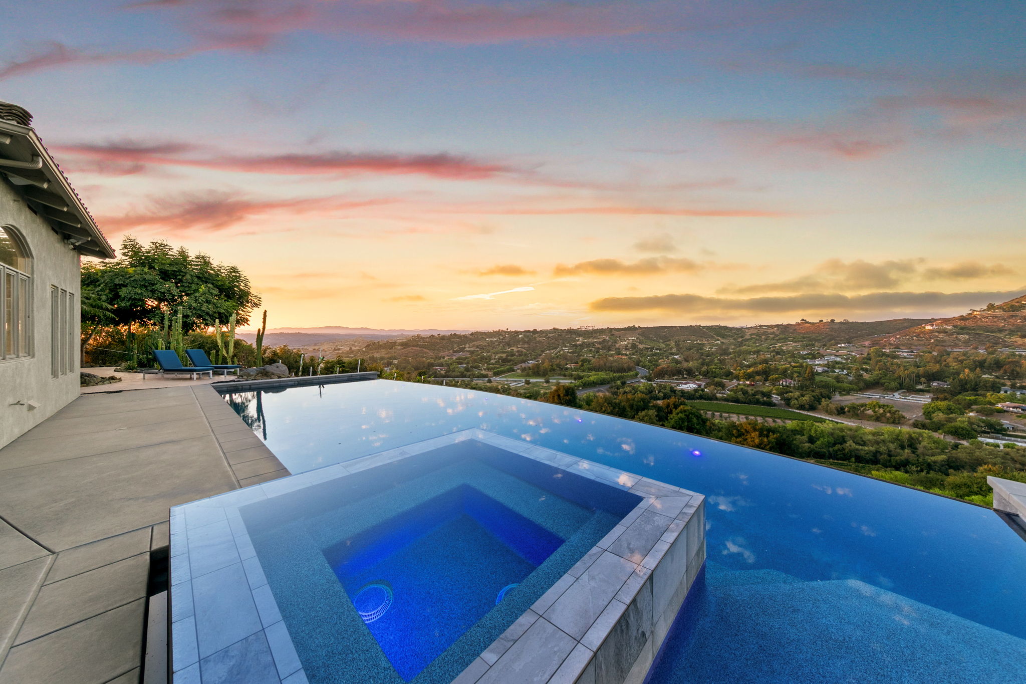 30330 Via Maria Elena-31