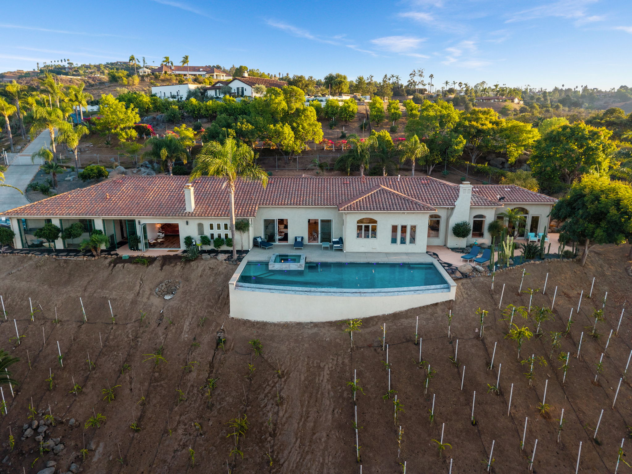 30330 Via Maria Elena-103