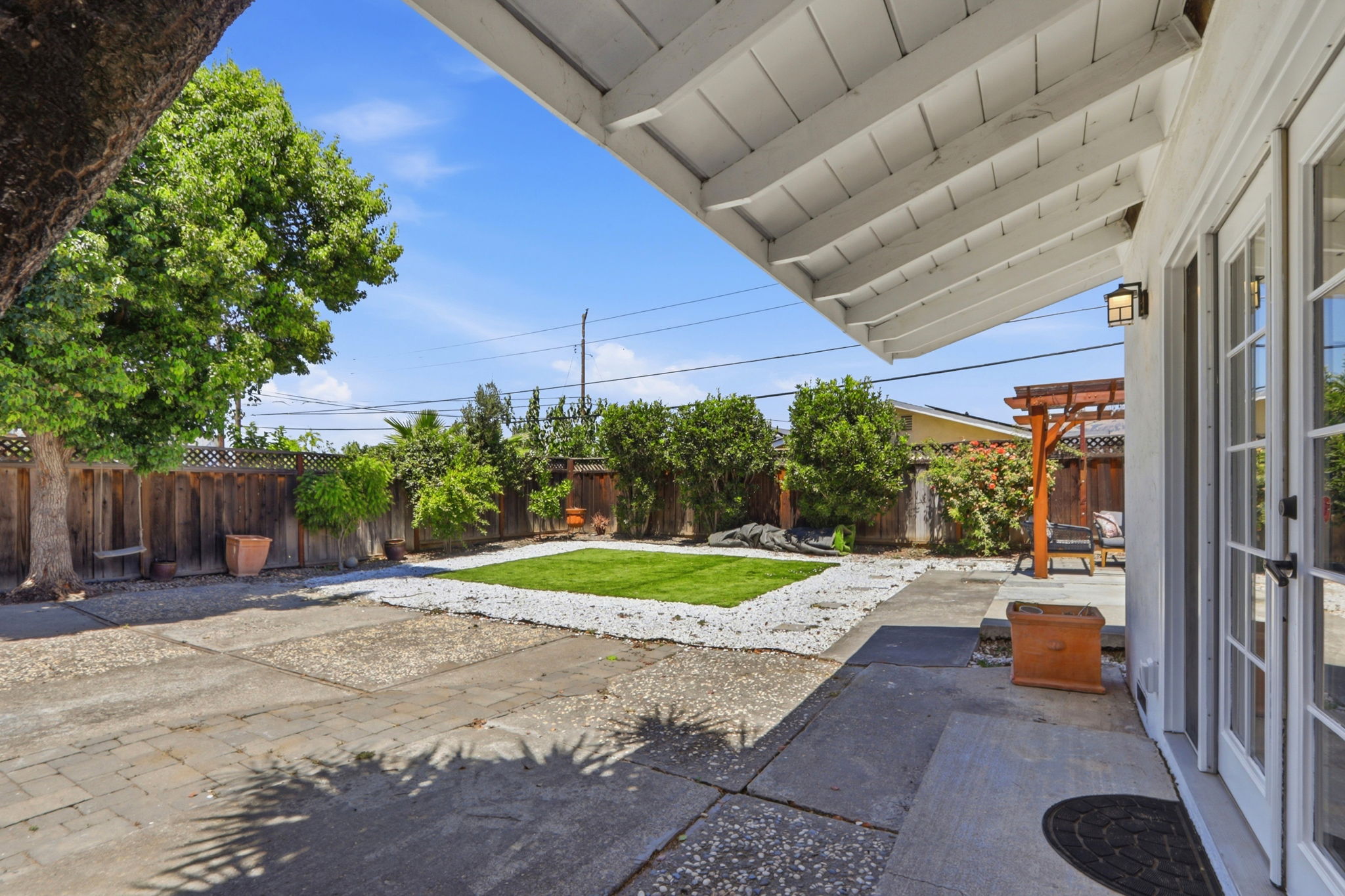 BACKYARD 