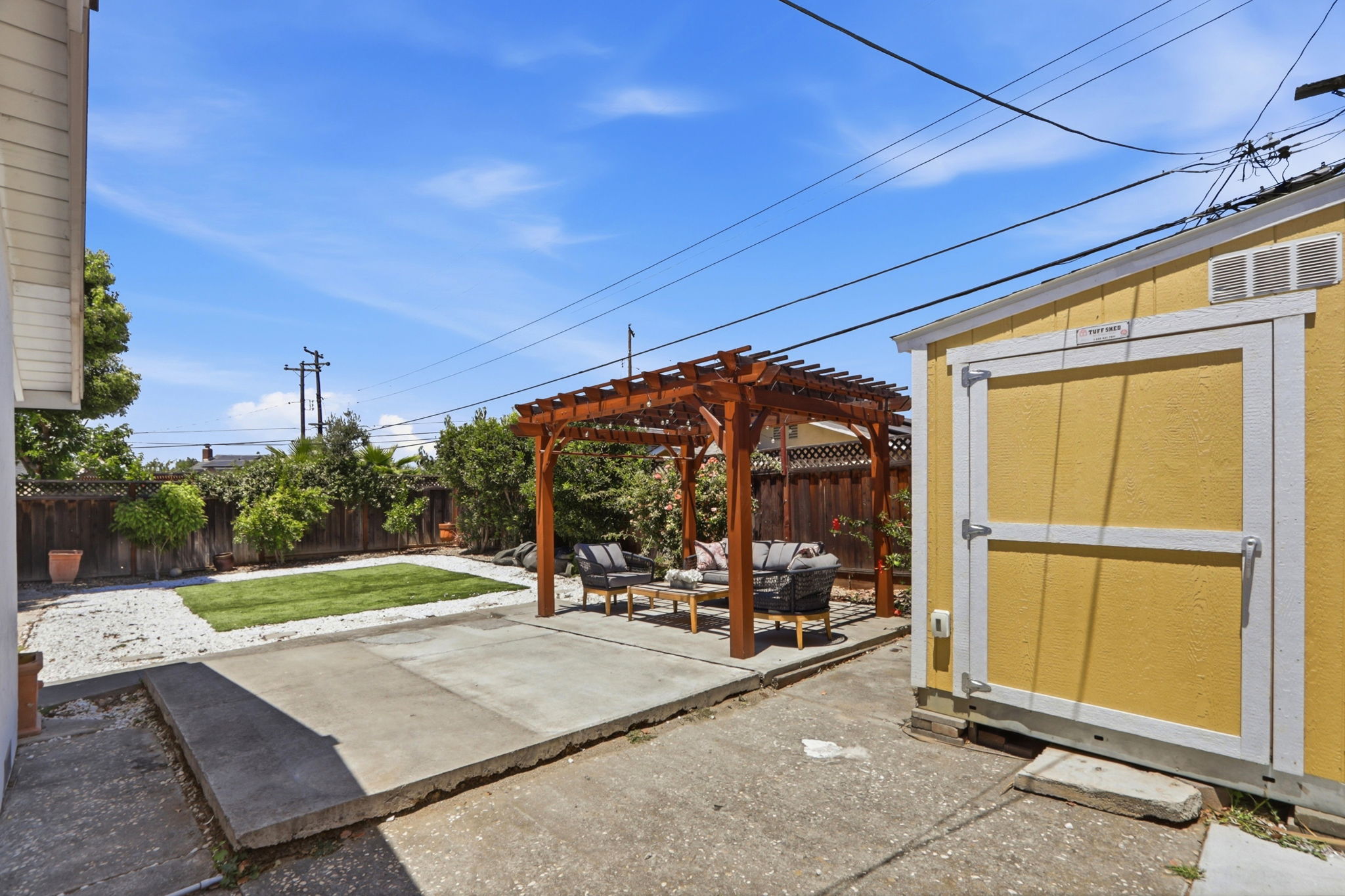 BACKYARD 
