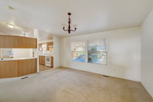 W Latham St-010
