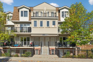 3035 Finch Ave W Unit 2022, Toronto ON — real estate photography by Amazing Photo Video