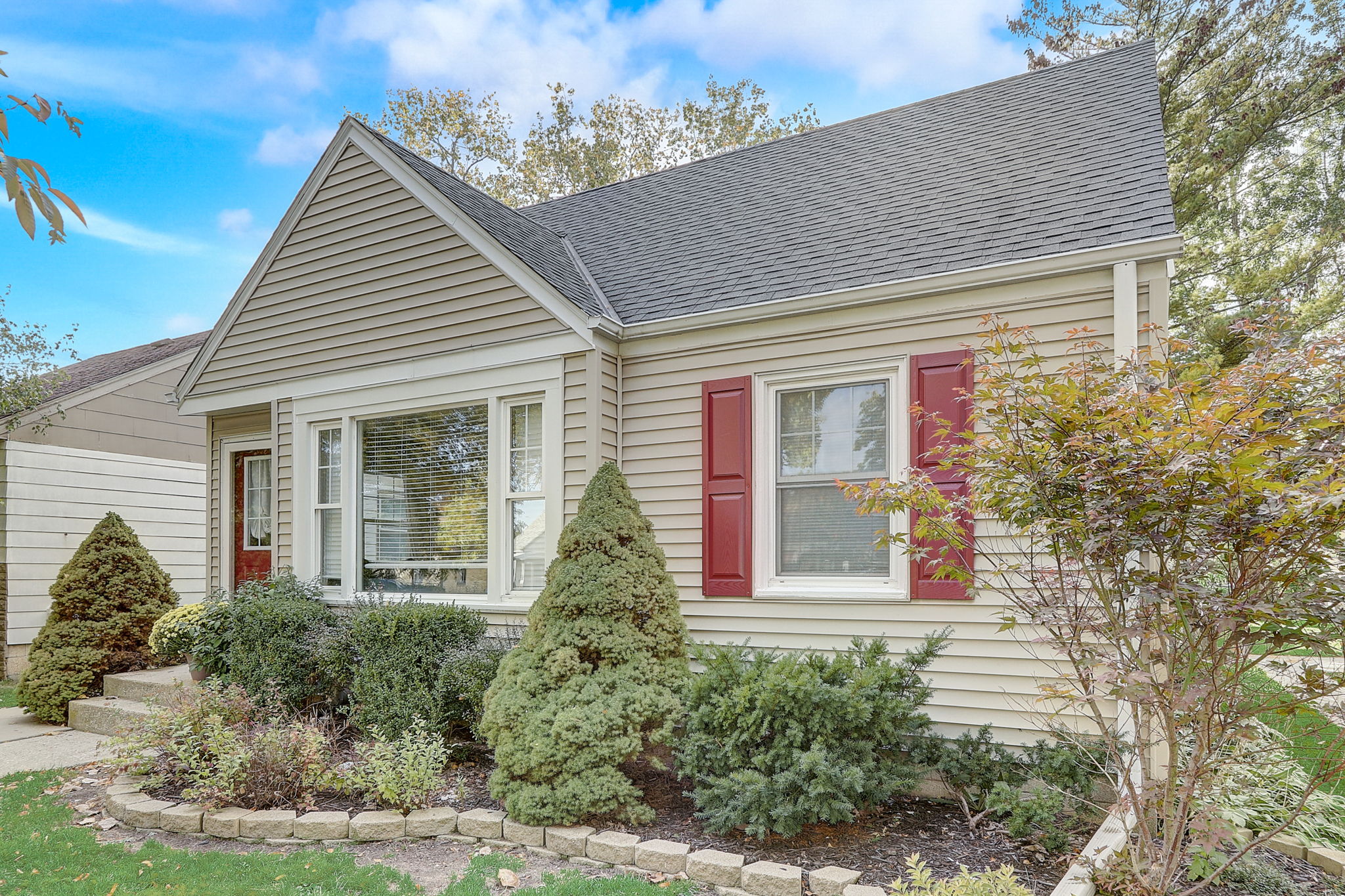 N 88th St-003