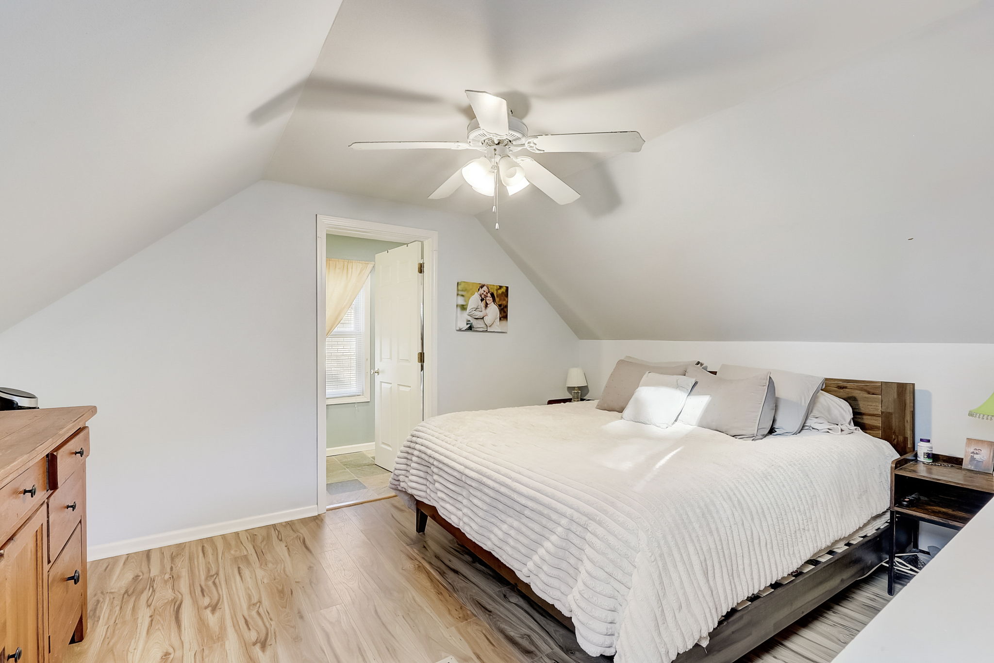 N 88th St-025