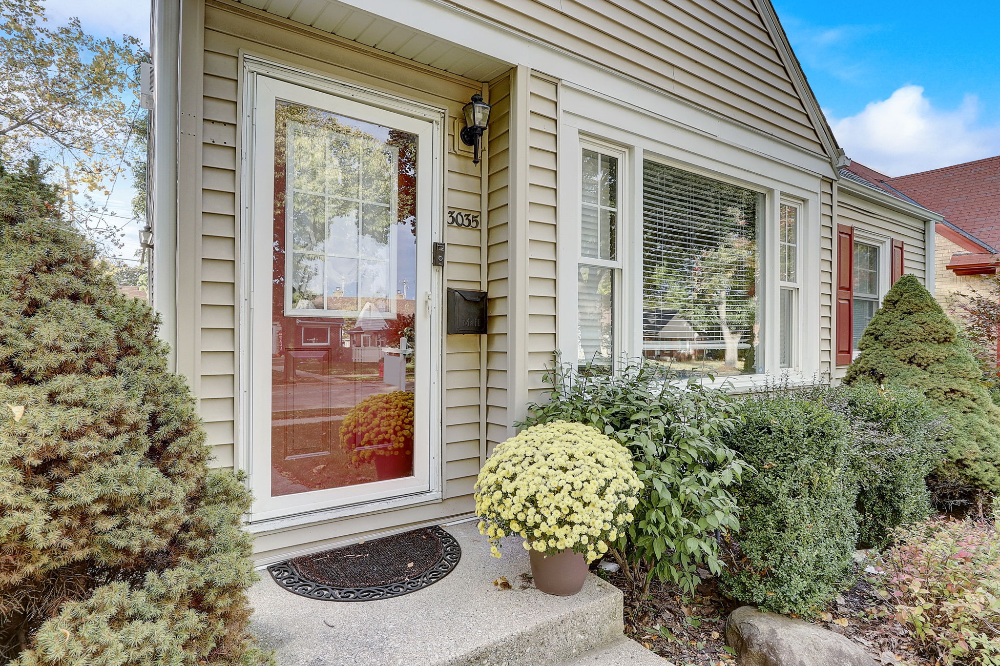 N 88th St-004