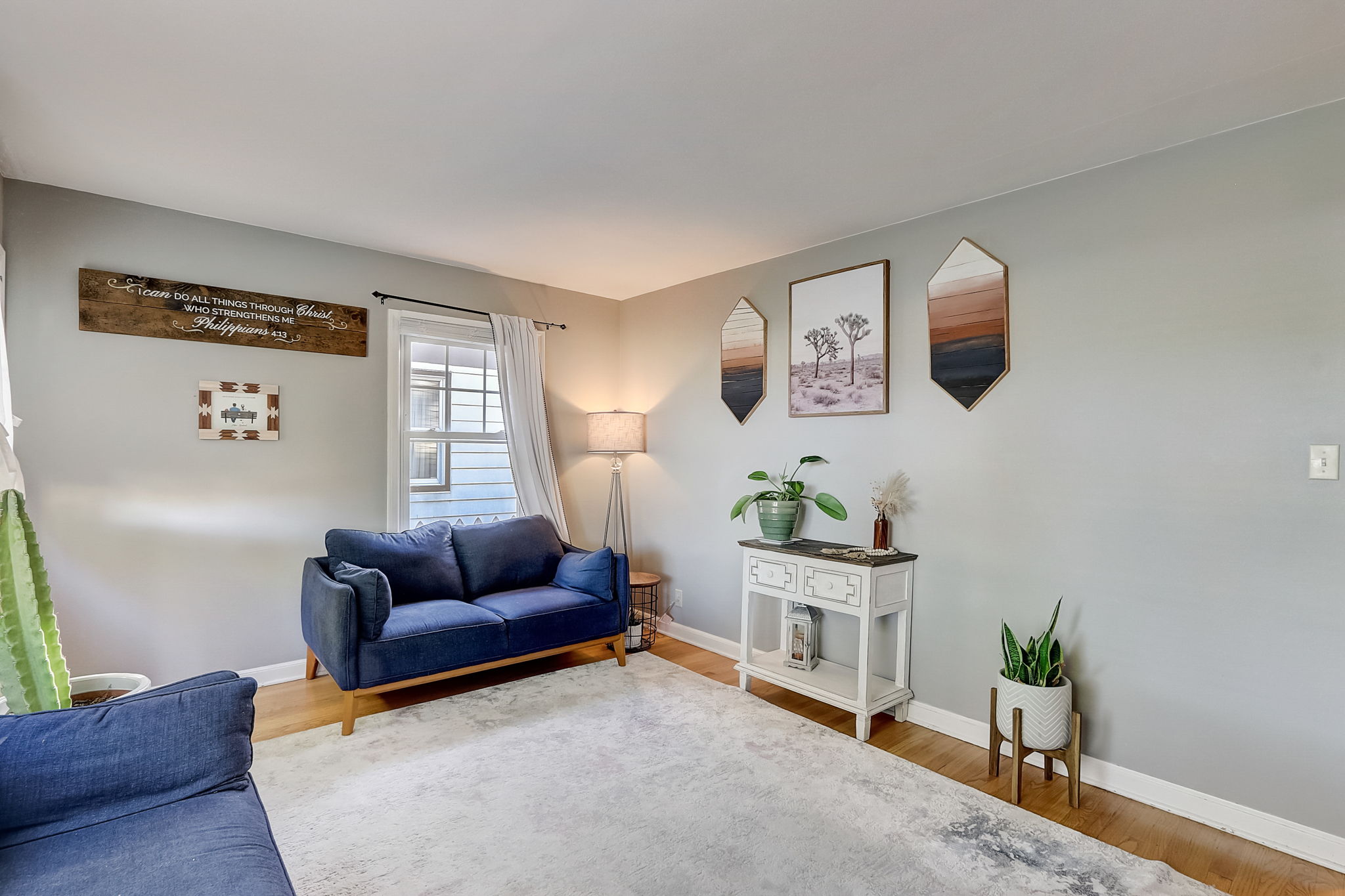 N 88th St-007