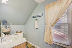 N 88th St-020
