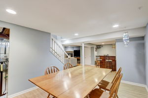 N 88th St-032