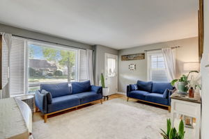 N 88th St-006