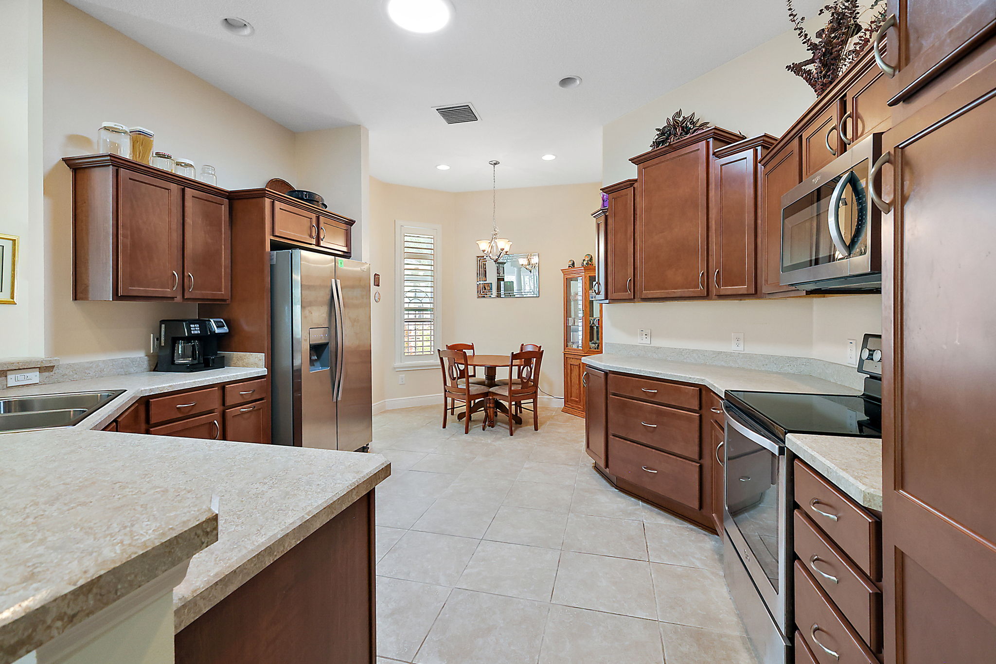 Kitchen/Dinette
