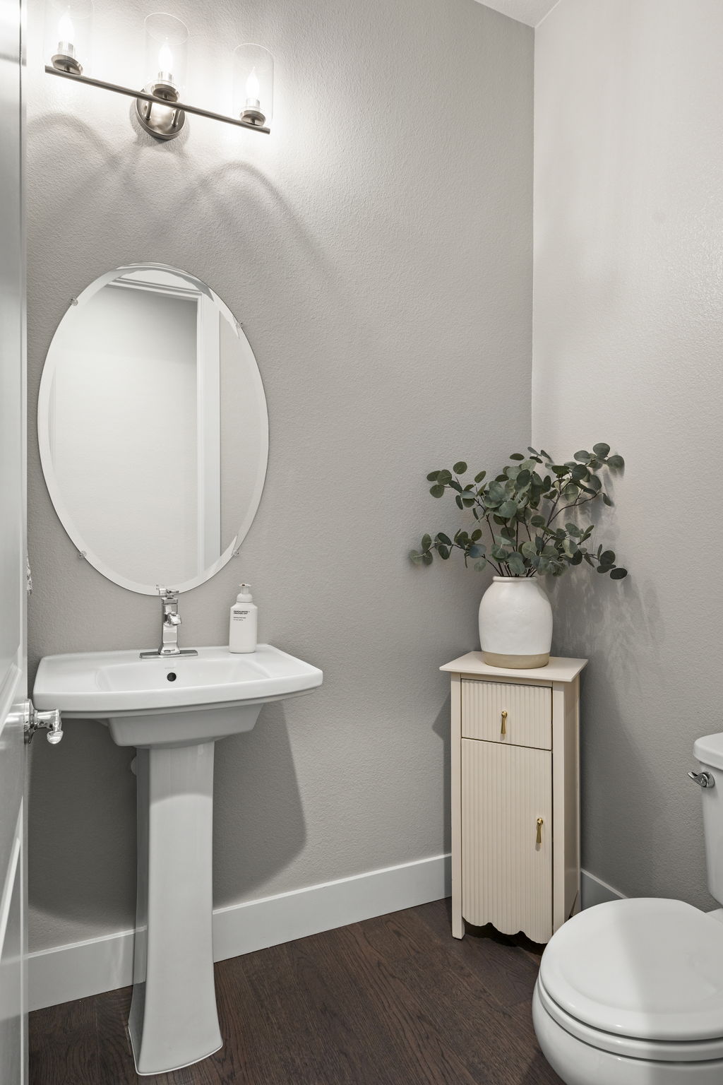  Photo 32
