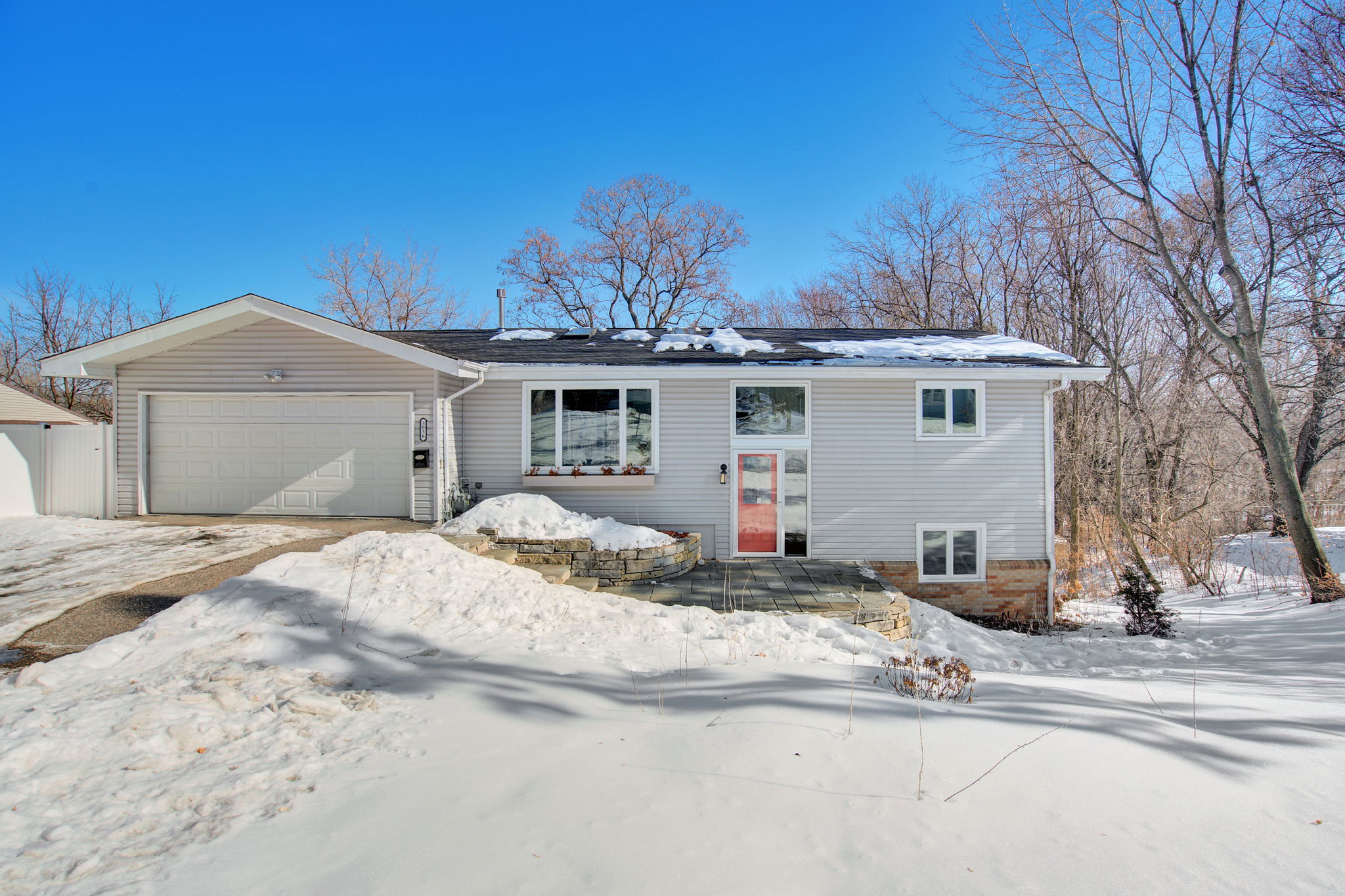 Fantastic Golden Valley Home Minnesota