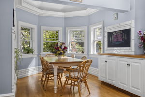 Kitchen/Breakfast Area