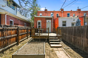  Photo 36