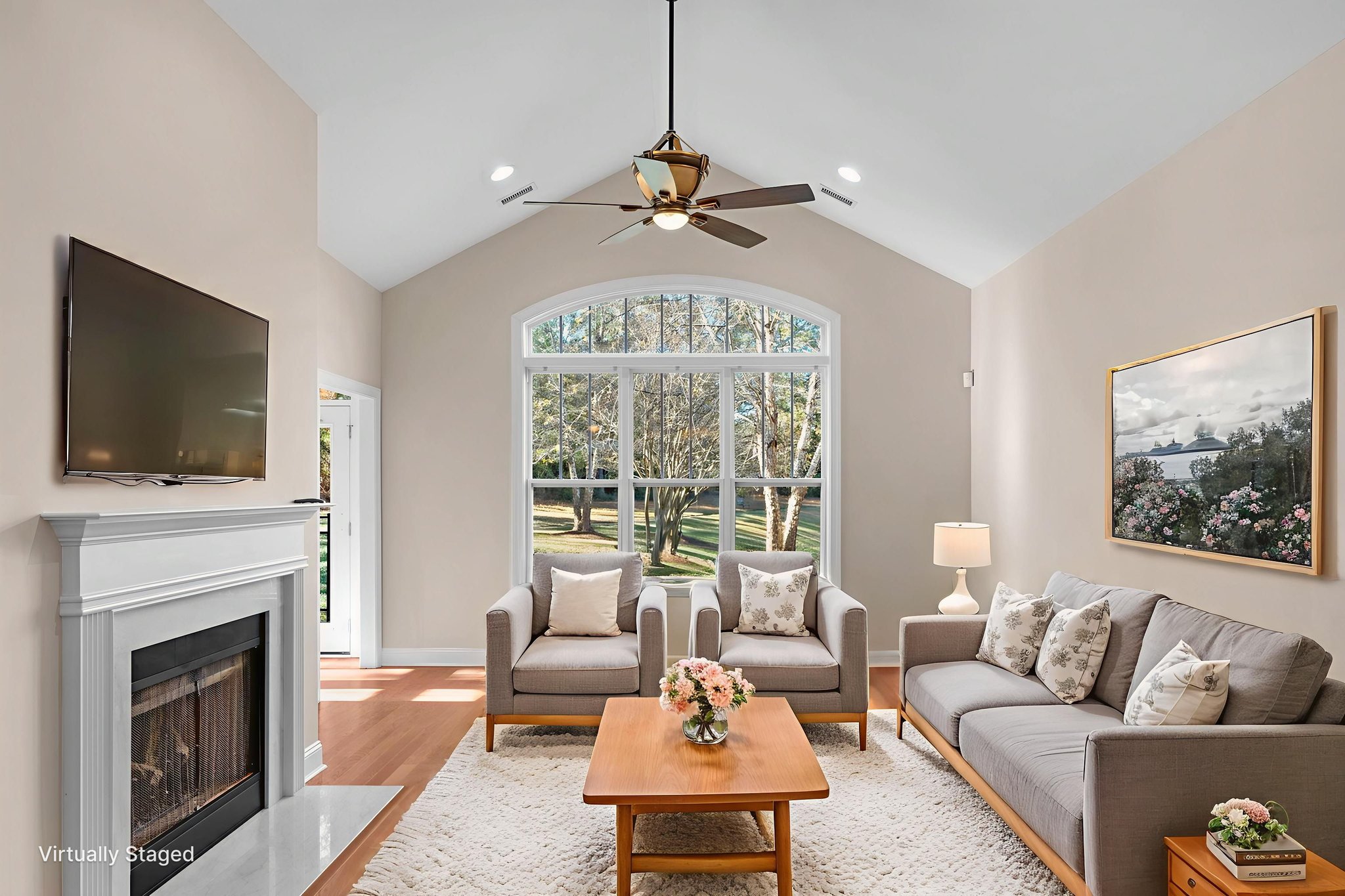 DSC07238_39_40 virtually staged.jpeg