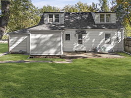  Photo 44