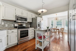 12 Kitchen 3
