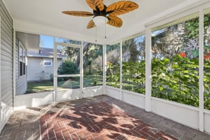 Brigadoon Cir-S0111-029.jpg