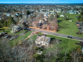 E Summit Ave-053
