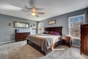 E Summit Ave-027