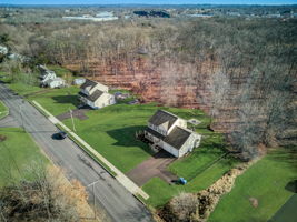 E Summit Ave-057