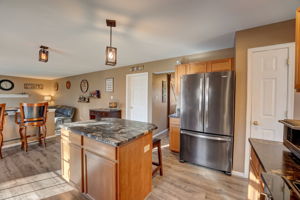E Summit Ave-017