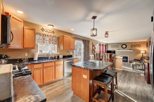 E Summit Ave-016