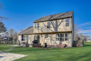 E Summit Ave-039