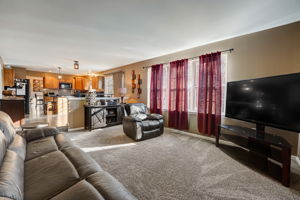 E Summit Ave-022
