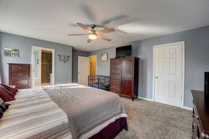 E Summit Ave-029