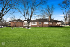 304 Golf Rd, Mount Prospect, IL 60056_13