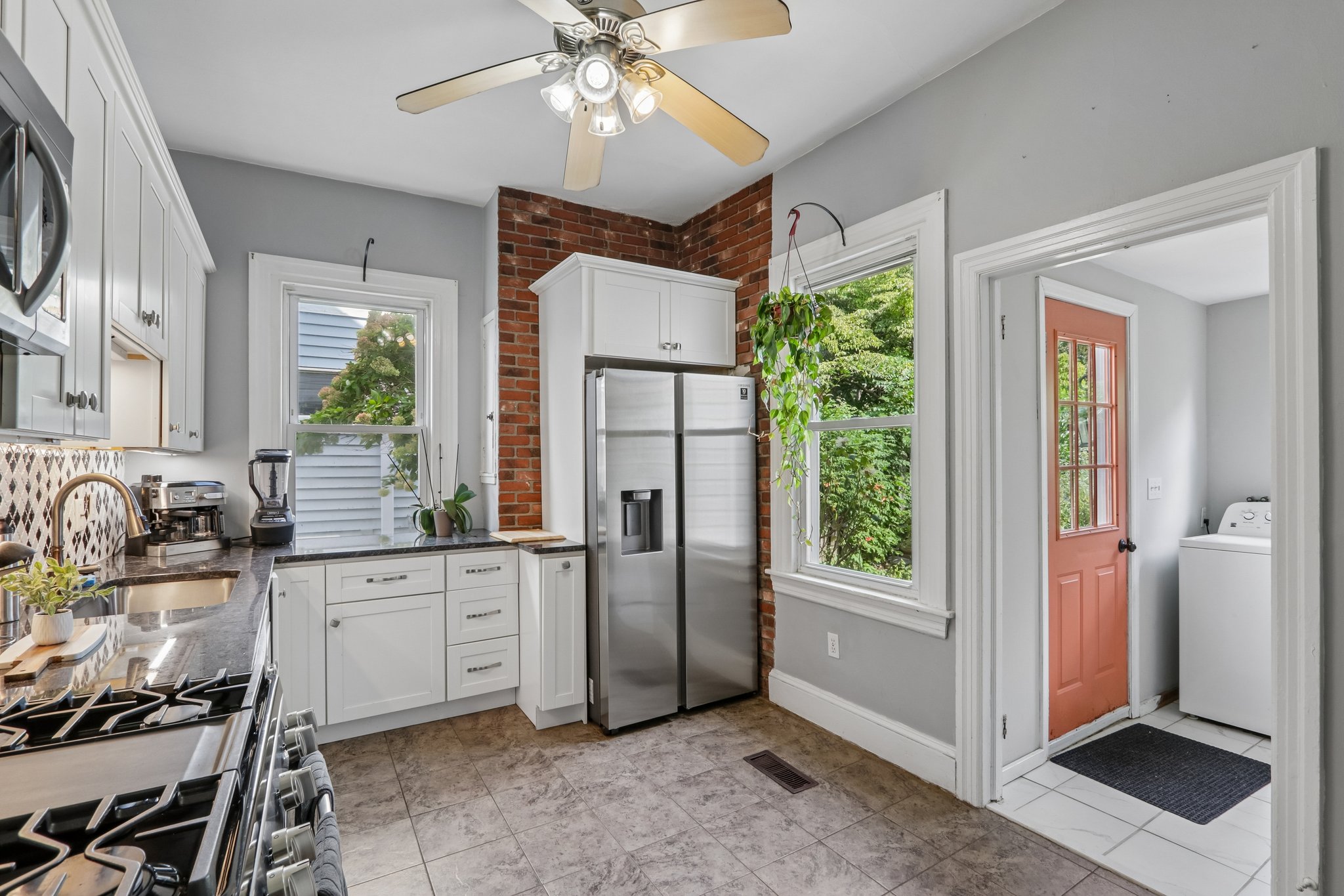 Hillside Ave-S1009-013.jpg