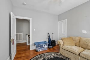Hillside Ave-S1009-026.jpg