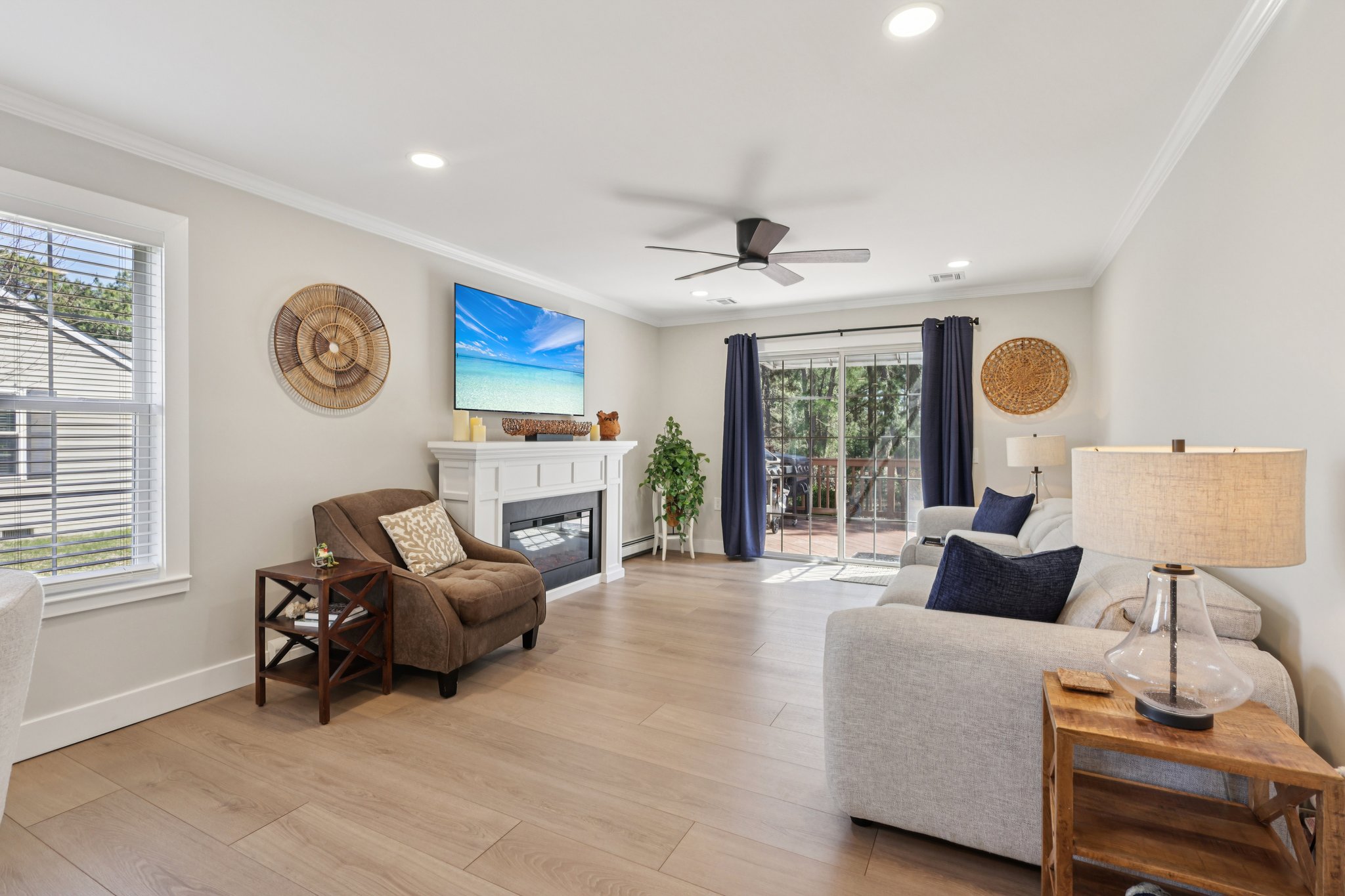 Jamaica Blvd-S2503-006.jpg