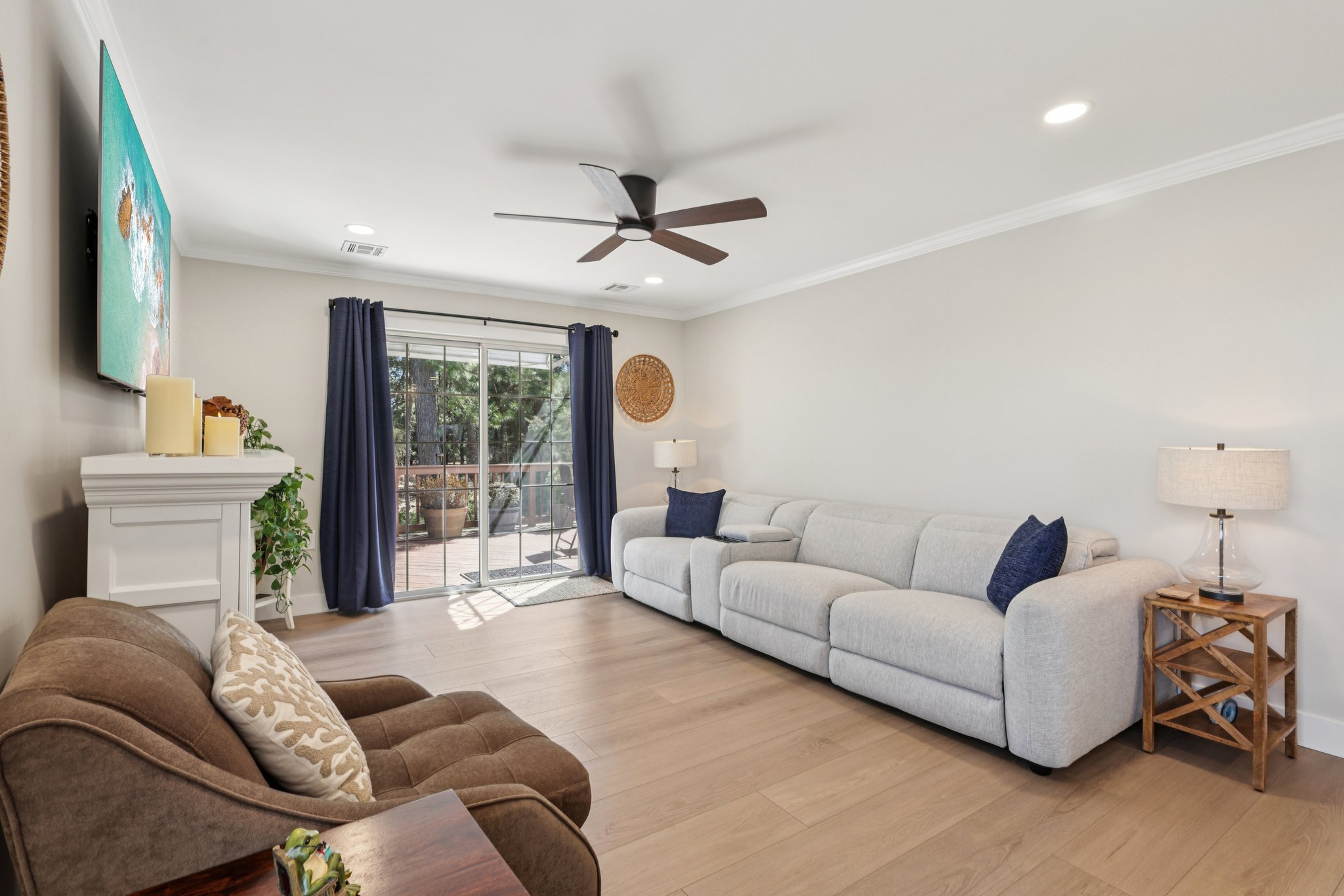 Jamaica Blvd-S2503-007.jpg