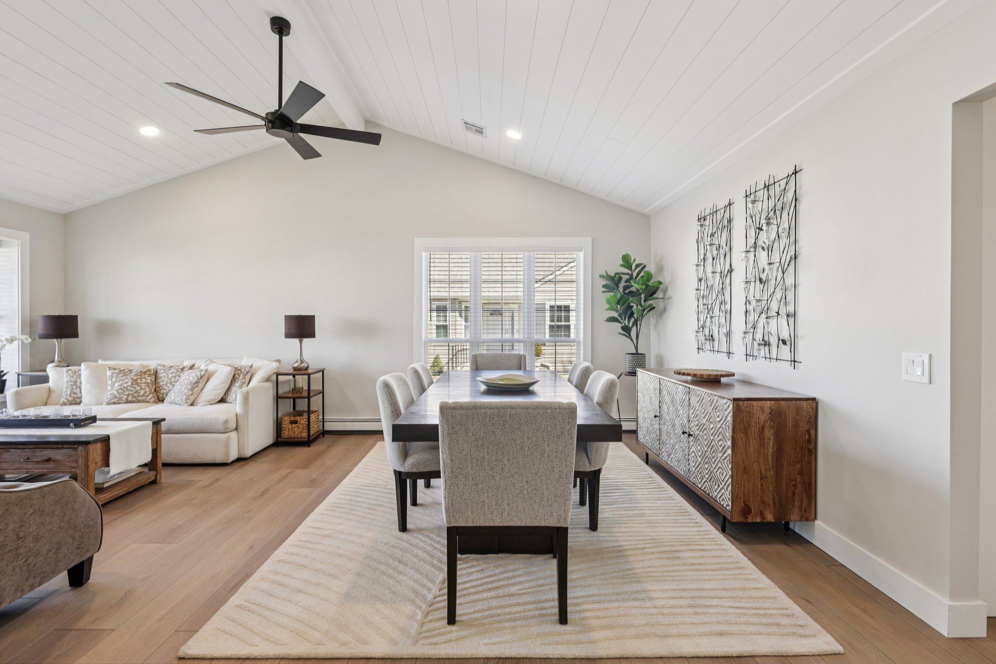 Jamaica Blvd-S2503-017.jpg