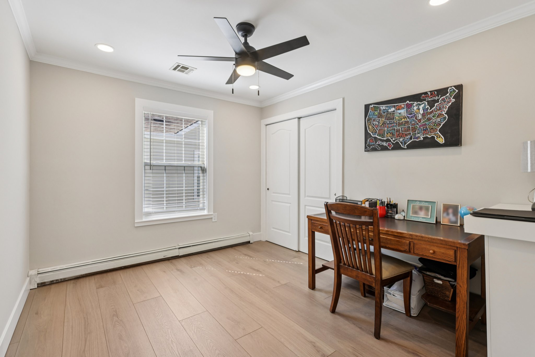 Jamaica Blvd-S2503-030.jpg