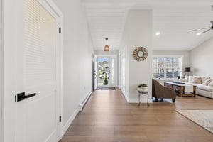 Jamaica Blvd-S2503-011.jpg