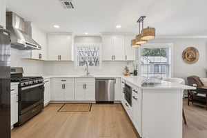 Jamaica Blvd-S2503-019.jpg