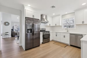 Jamaica Blvd-S2503-020.jpg