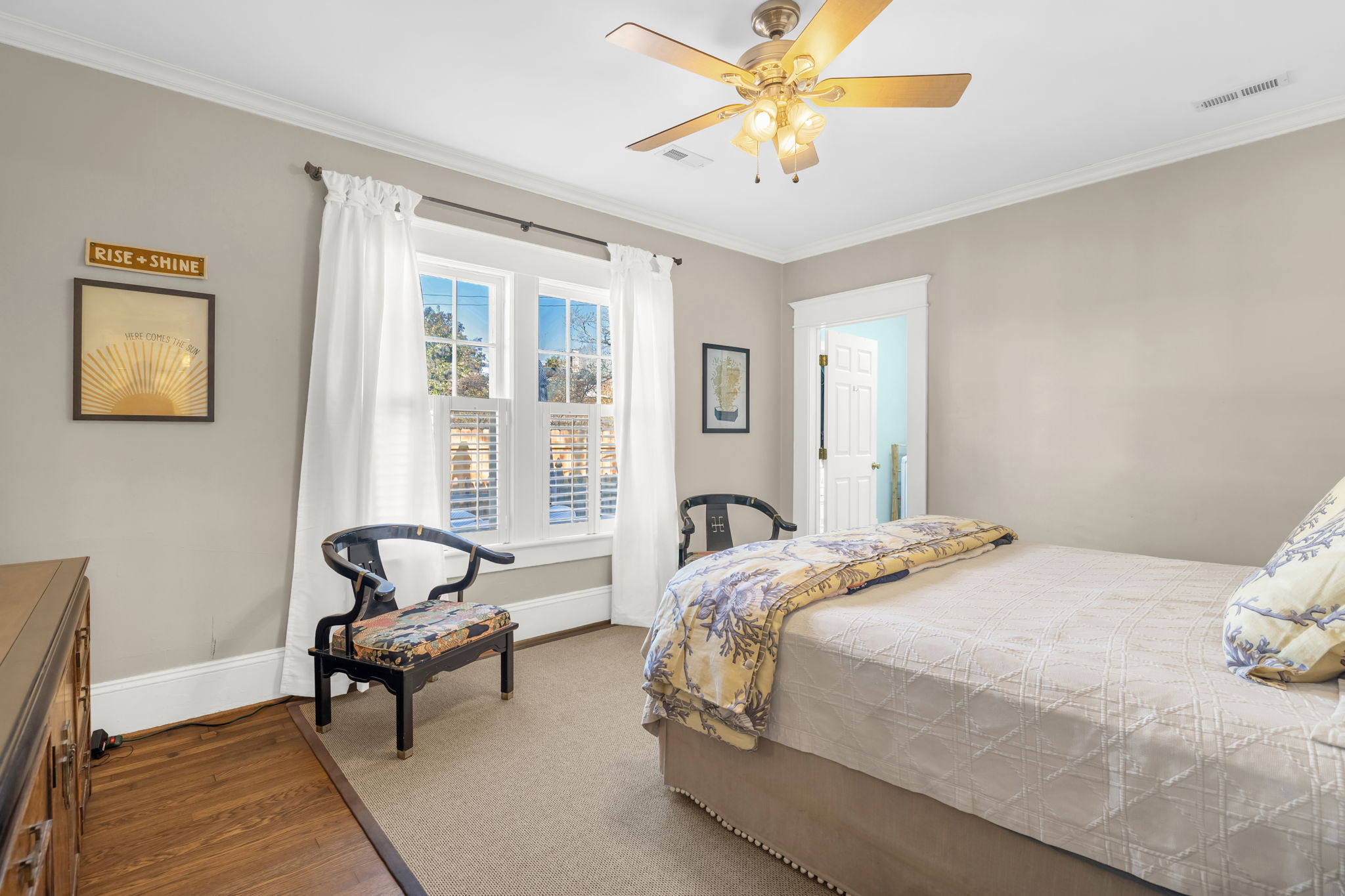 304 N tremondt Dr-16