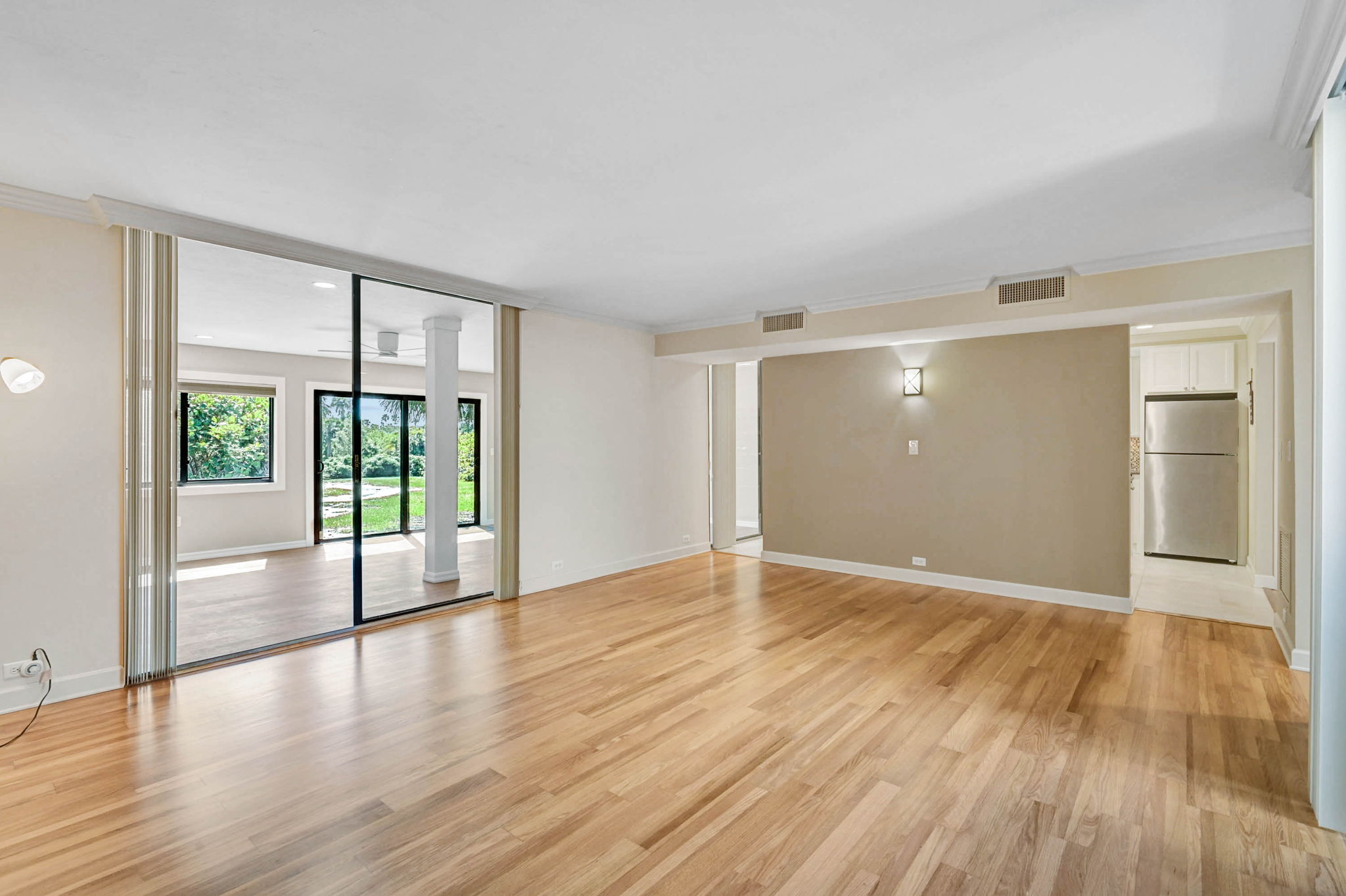 304 Pine Run Dr - NEW-20