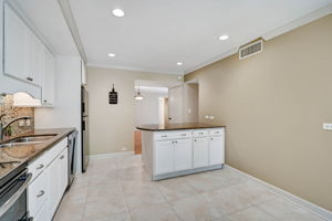 304 Pine Run Dr - NEW-15