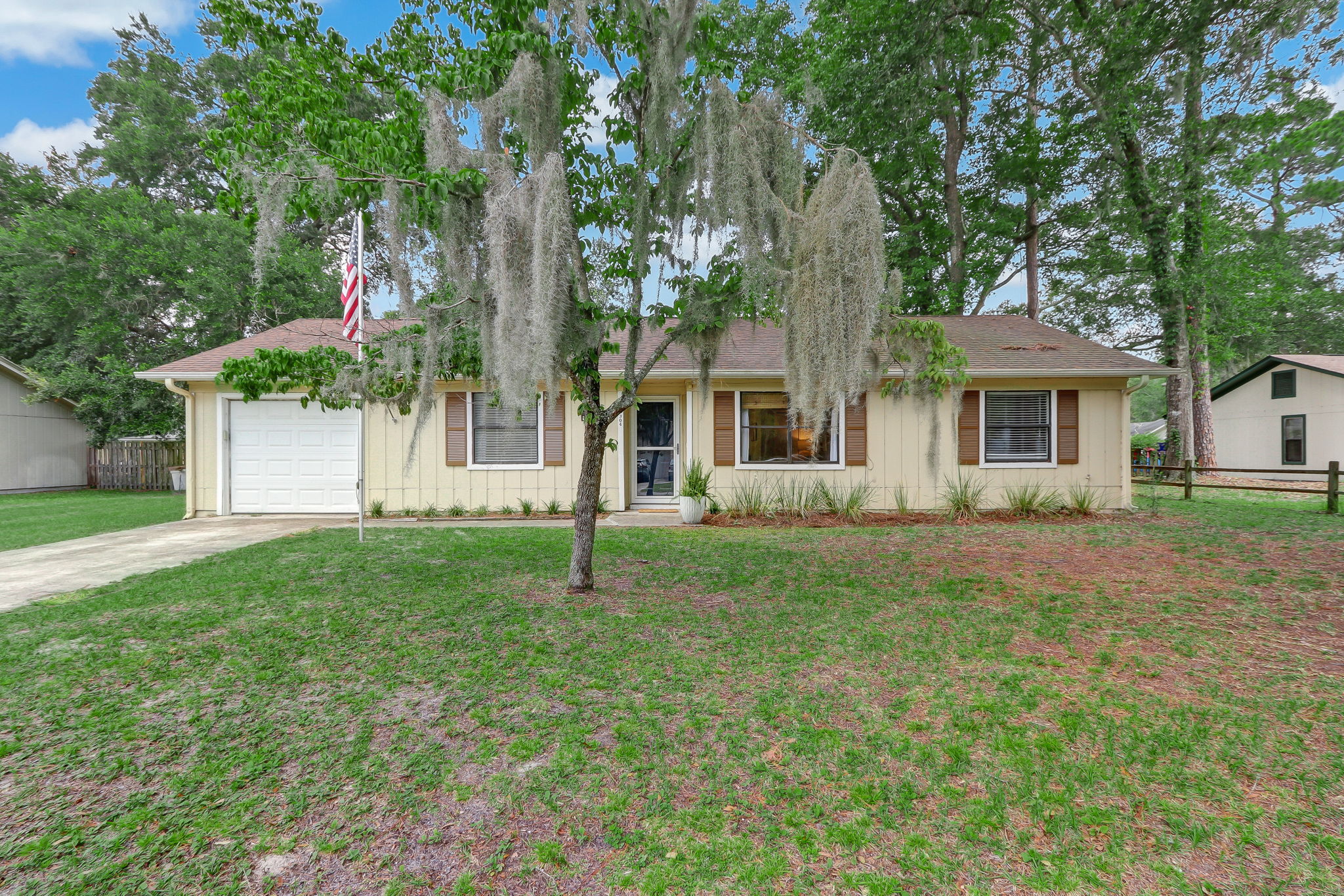 304 Pinedale Dr, St. Marys, GA 31558 | ECVT Real Estate Photography